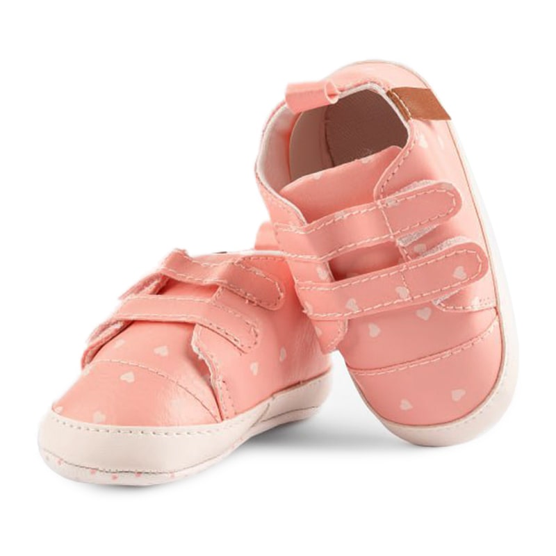 کفش نوزادی چسبی دخترانه طرح قلبی صورتی درسا پاپو Papo